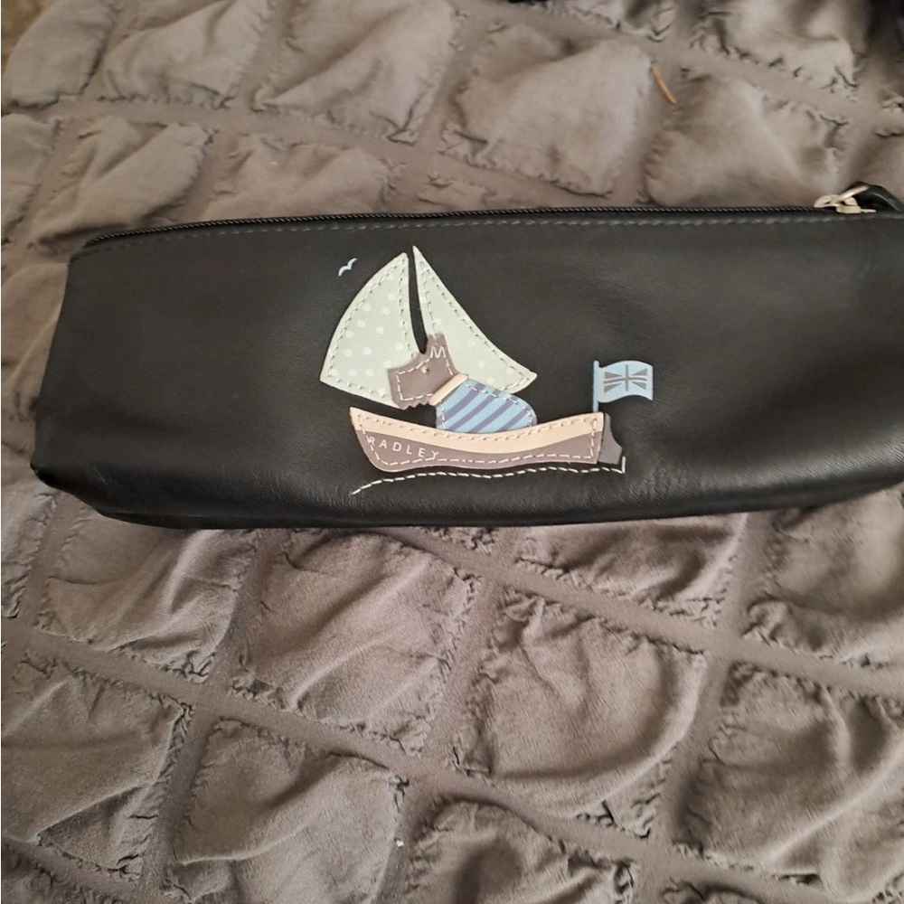 RADLEY LONDON Black Leather Pouch